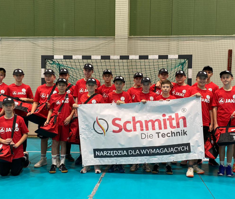 Schmith wspiera Świdnicki Klub Piłki Ręcznej